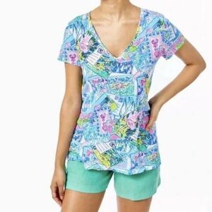 Lilly Pulitzer “Wish You Were Here” Etta V-Neck Short-Sleeve Top